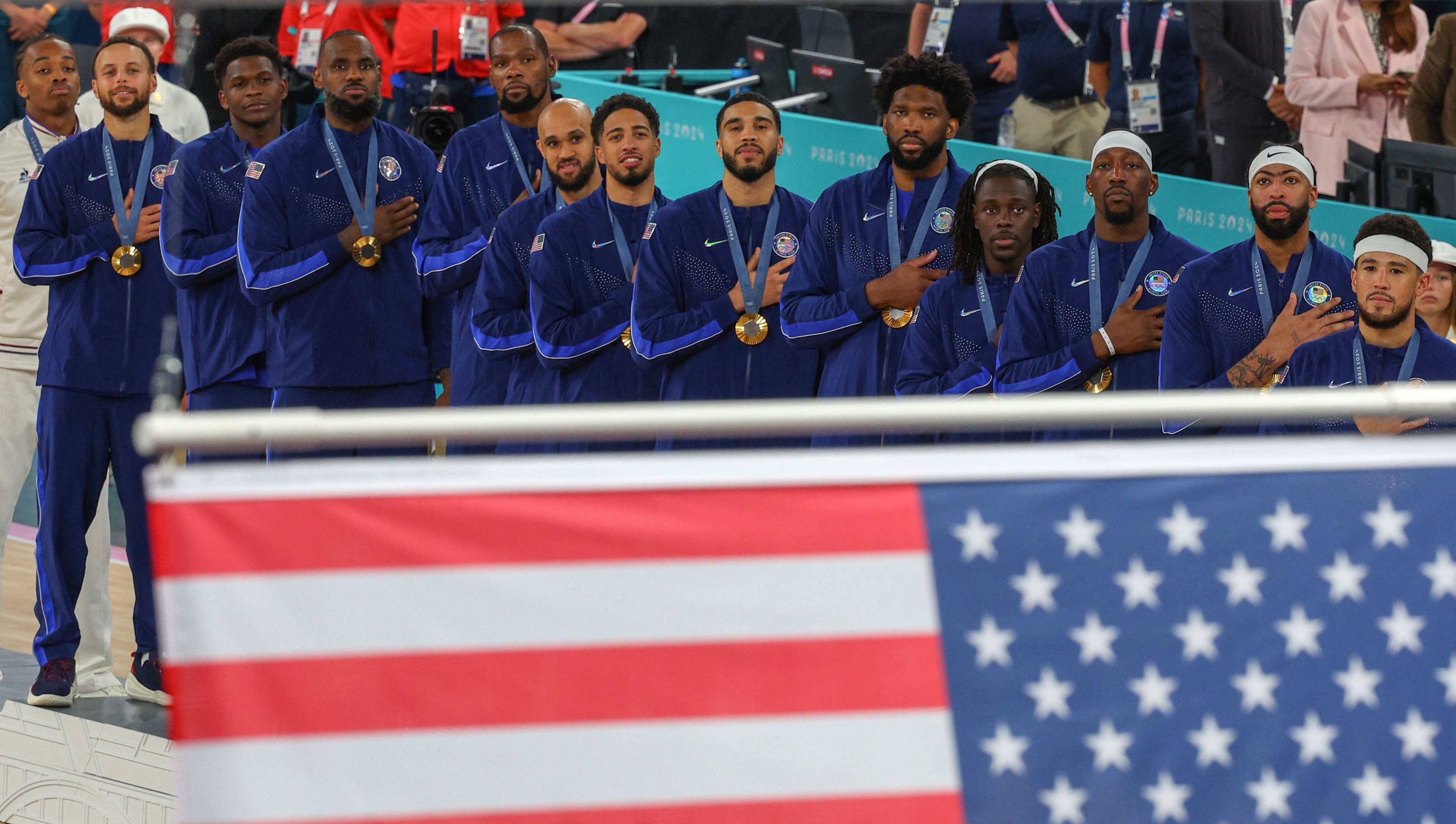 凯尔特人官推：塔图姆同一赛季一阵+总冠军+奥运金牌 历史第四位