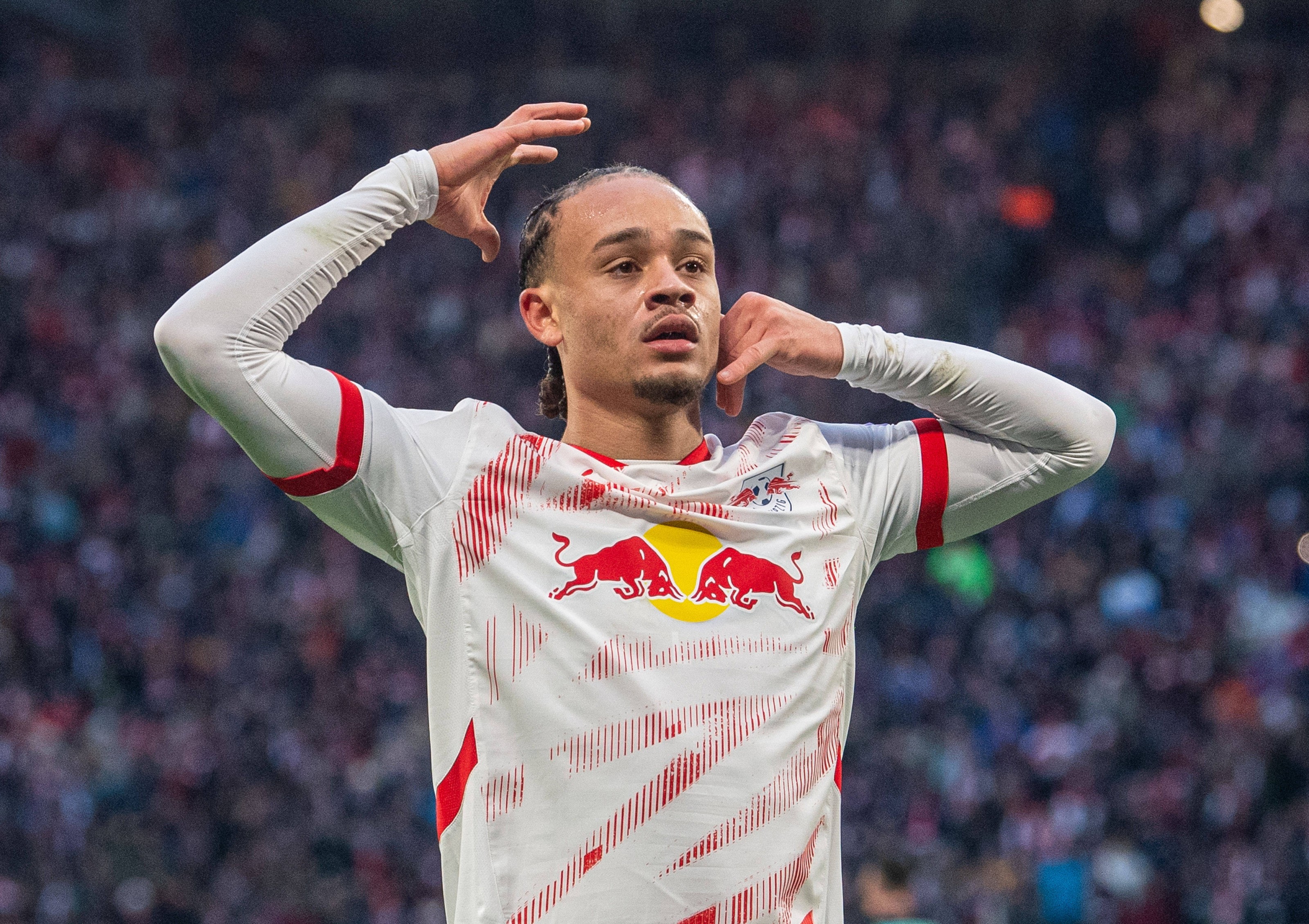 截胡切尔西？记者独家：曼城加入西蒙斯争夺，已与球员经纪人联系