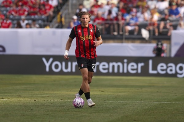 BBC：扎巴尔尼接近以5710万英镑的转会费加盟巴黎，双方将签约5年